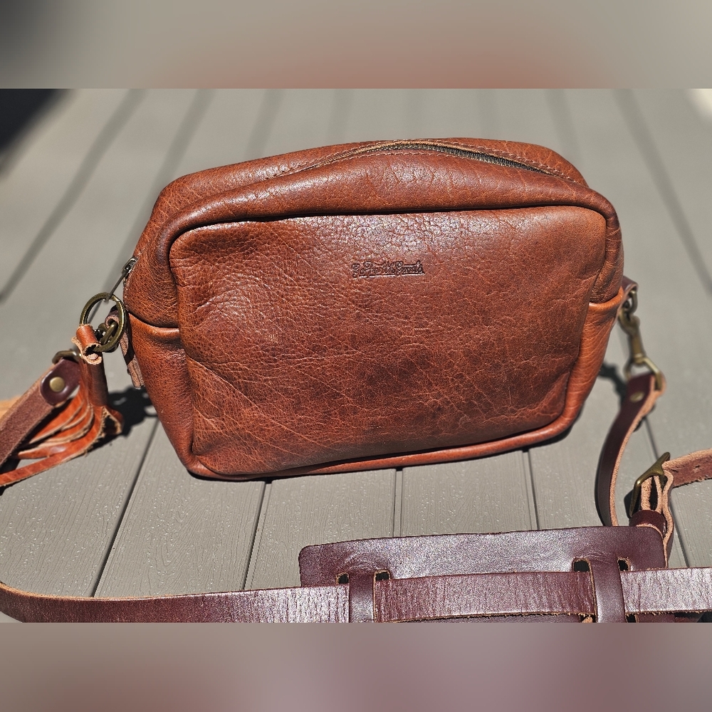 Go Forth Goods Leather Sarah Crossbody
